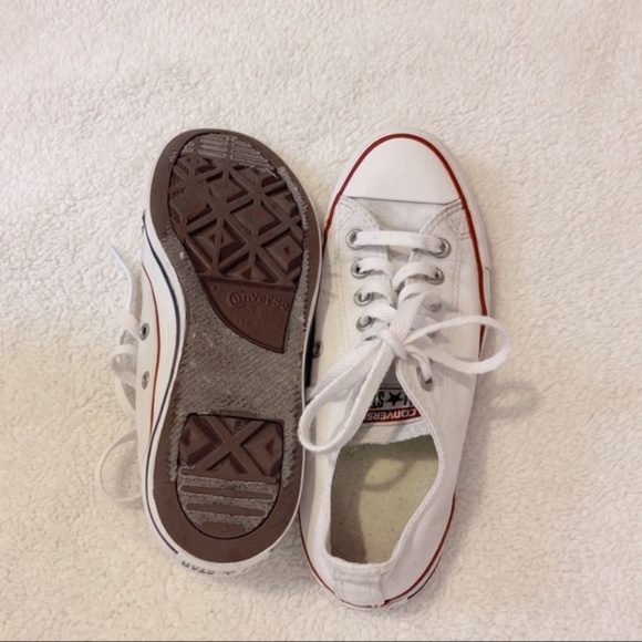 White Converse - Picture 3 of 4